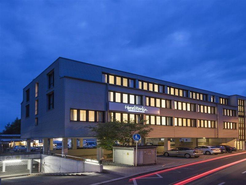 Hotel Berlin Зинделфинген Екстериор снимка